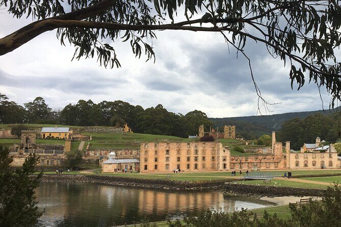 10 Days Ultimate Guided Tour of Tasmania - Comfort Tour - Tasmania in 10 days: what makes this Comfort Tour feel practical