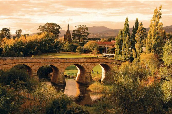 3 day Tasmanian highlights tour – Hobart, Port Arthur and Bruny Island - Timing Tips: When the Market Happens and Why It Changes Your Flow