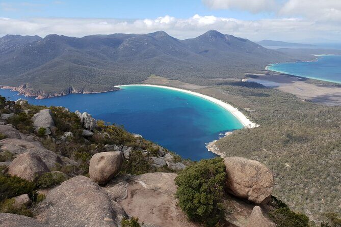 4 Day Wild Tasmania Tour / Wildlife, Nature, Hiking / Inc. Accom - Key highlights you’ll feel on the ground