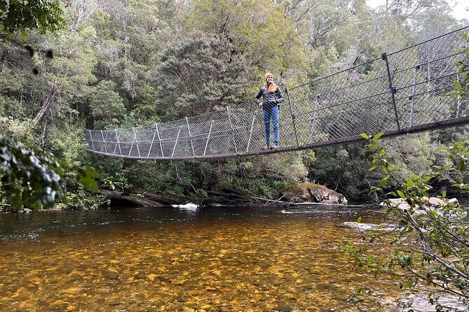 6-Day Tasmanian Explorer Adventure Tour from Hobart - Day 3: Cradle Mountain walking choices, Sheffield murals, and an easy Launceston evening