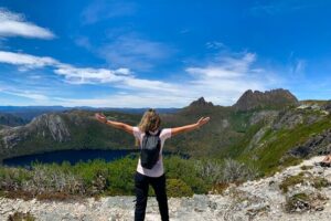 7-Day Super Value Tour of Tasmania: Explore Tasmania's West and East Coasts - Day 1: Russell Falls, Franklin-Gordon Wild Rivers, Lake St Clair, Queenstown