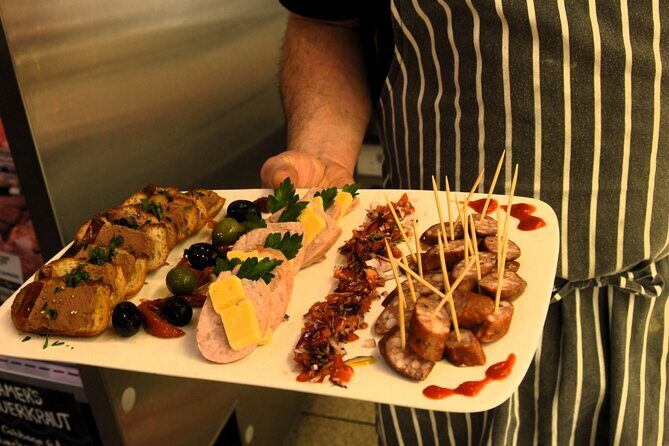 Dave's Eats Hobart Hobart Food Tour - Stop 1: Salamanca Place (30 minutes) and why it sets the tone