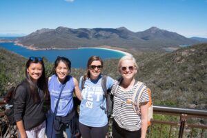 Full-Day Tour to Wineglass Bay from Hobart - The morning rhythm: leaving Hobart at 7:15 and resetting at Orford