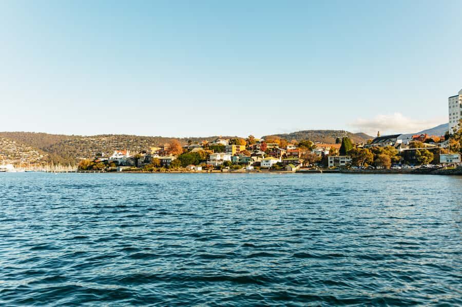 Hobart: 2.5-hour Iron Pot Lighthouse Cruise - Iron Pot Lighthouse: Australia’s oldest lighthouse stop