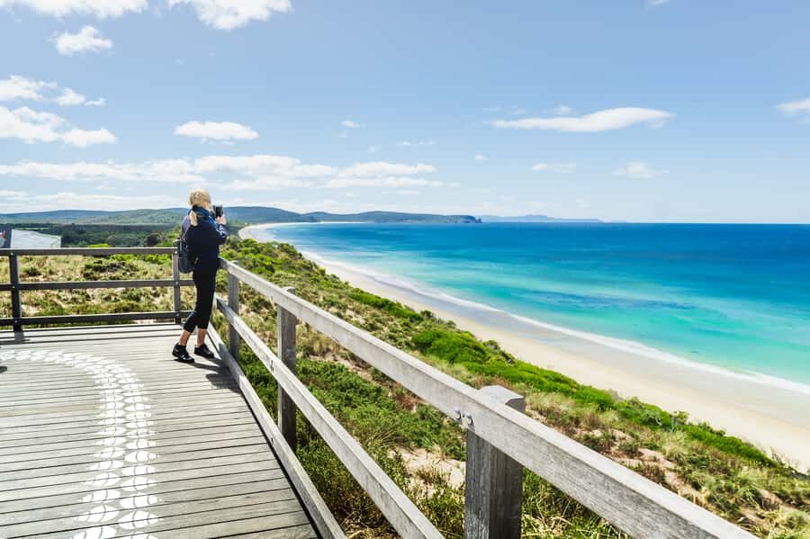 Hobart: Bruny Island Food, Sightseeing & Lighthouse Day Tour - How the Day Flows: Timing, Pickup, and Ferry Reality