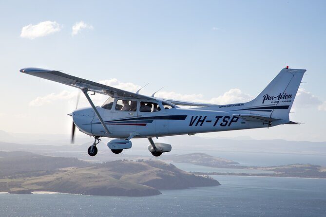 Hobart City Flight Including Mt Wellington and Derwent River - How This Flight Sees Hobart Differently