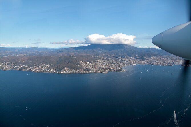 Hobart City Flight Including Mt Wellington and Derwent River - The Pilot + Live Commentary: Why It Matters More Than You Think
