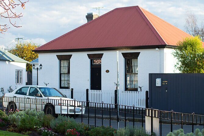 Hobart City Sightseeing Tour including MONA Admission - Price and Logistics: Getting Value Without Overplanning