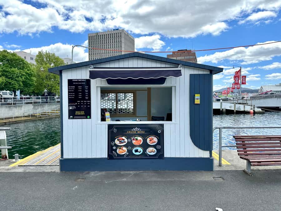 Hobart: Historic Lunch Cruise - Your first move: boarding at Murray Street Pier without stress