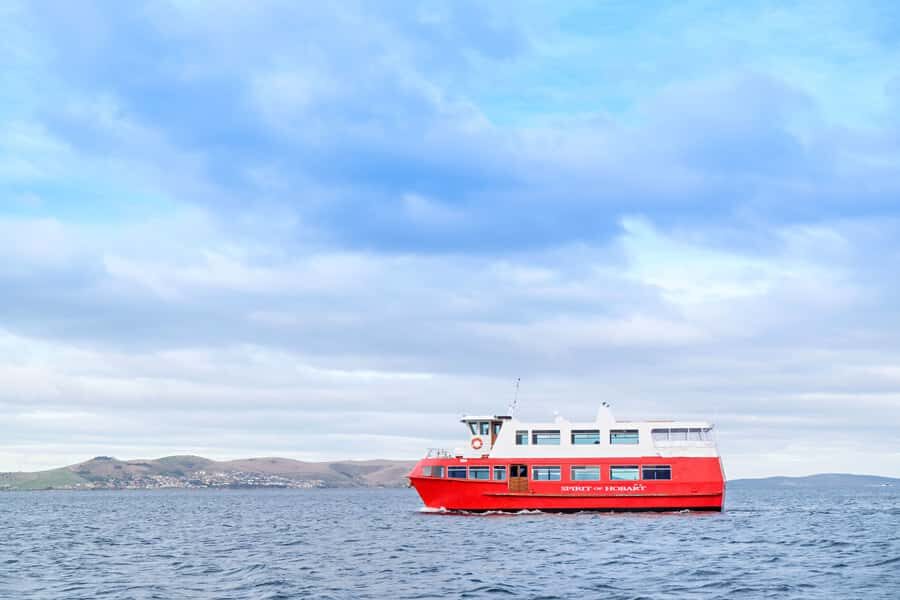 Hobart: Historic Lunch Cruise - Comfort and timing: the 90 minutes that won’t wear you out