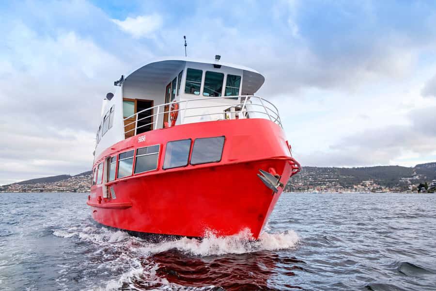 Hobart: Historic Lunch Cruise - The route: how the water view becomes a history lesson