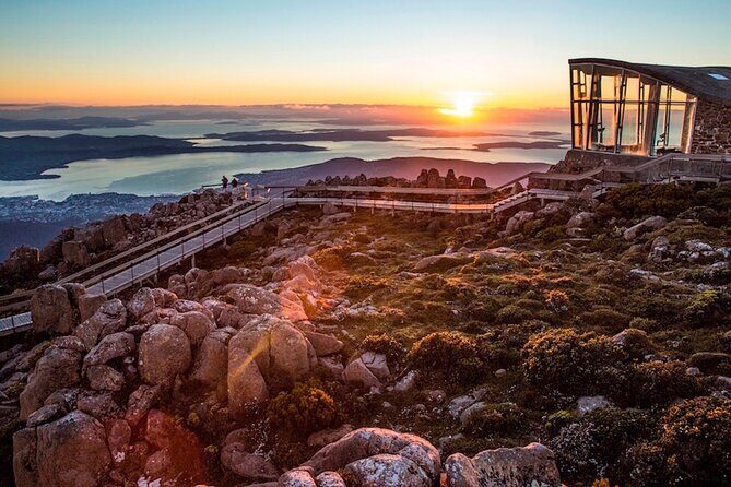 nipaluna (Hobart) Highlights Day Tour - A smooth way to sample Hobart: the 6.5-hour highlights plan