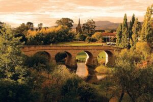 nipaluna (Hobart) Highlights Day Tour - Richmond in the Coal Valley: a proper town stop, not a photo pullout