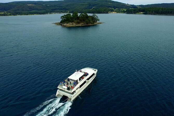 Port Arthur and Tasman Sights with Harbour Cruise - Remarkable Cave and Maingon Bay: the optional side trip and the 115 steps