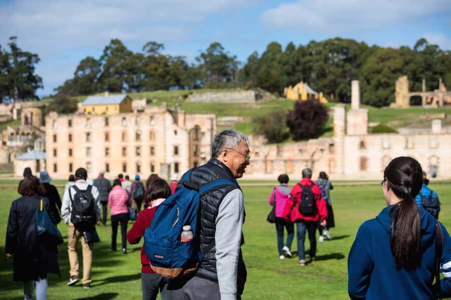 Port Arthur Tasman Sights with Harbour Cruise - Eaglehawk Neck photo stops: Pirates Bay and the Dog Line monument