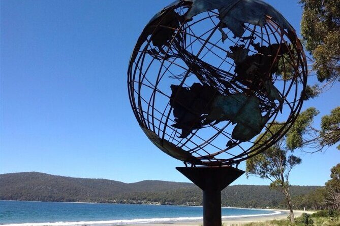 Private Bruny Island Discovery Tour - Stop 1: Get Shucked Oyster Bar—fresh oysters and the farm story